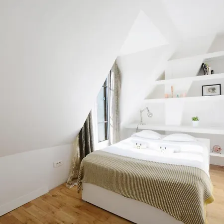 Bright Modern Studio - 8 Mins To Canal St Martin *