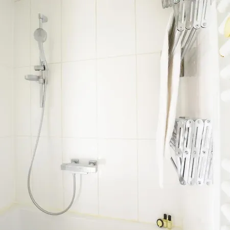Bright Modern Studio - 8 Mins To Canal St Martin Appartamento Parigi